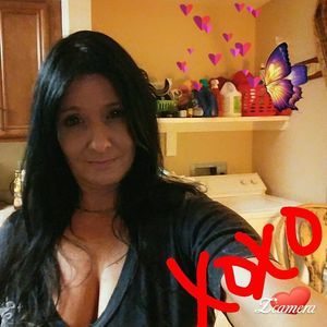 Meet your Posher, Deena